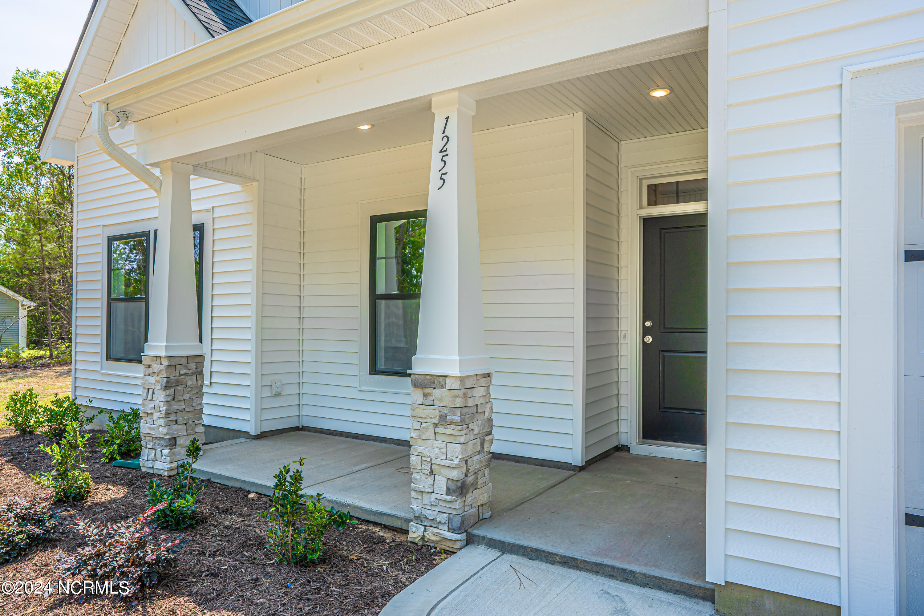 1255 Ring Road, Unit 1 Carthage, NC 28327 - Photo 4 of 27 1255 Ring Road