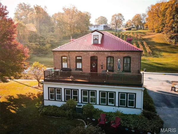 $550,000 | 415 East 1st Street, Hermann, MO 65041