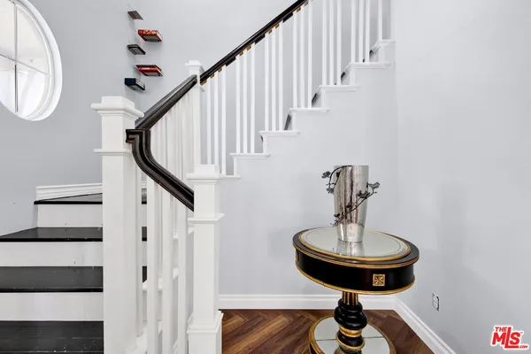 $1,199,000 | 23945 Windward Lane, Valencia, CA 91355