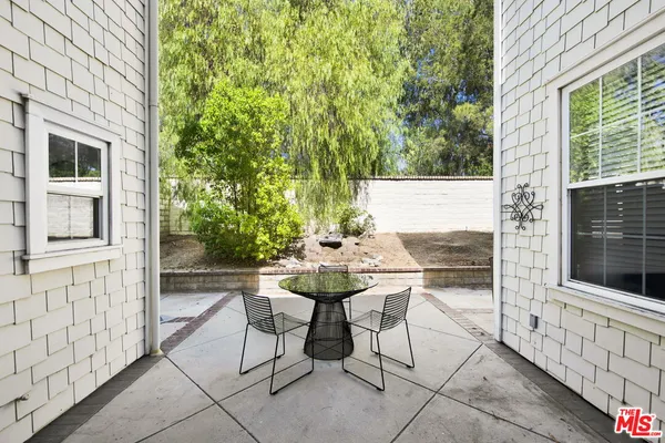 $1,199,000 | 23945 Windward Lane, Valencia, CA 91355