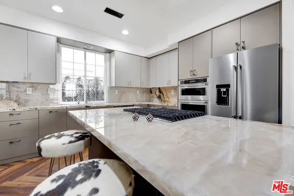 $1,199,000 | 23945 Windward Lane, Valencia, CA 91355