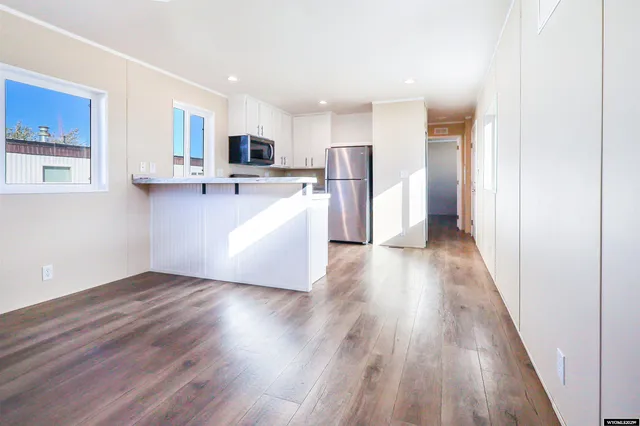 $80,000 | 204 Bear River Drive, Evanston, WY 82930