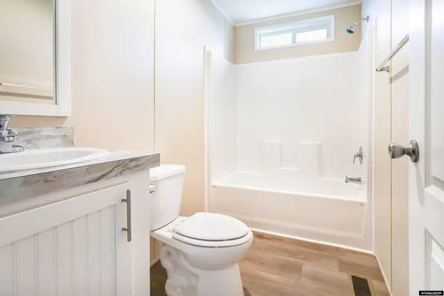 $80,000 | 204 Bear River Drive, Evanston, WY 82930