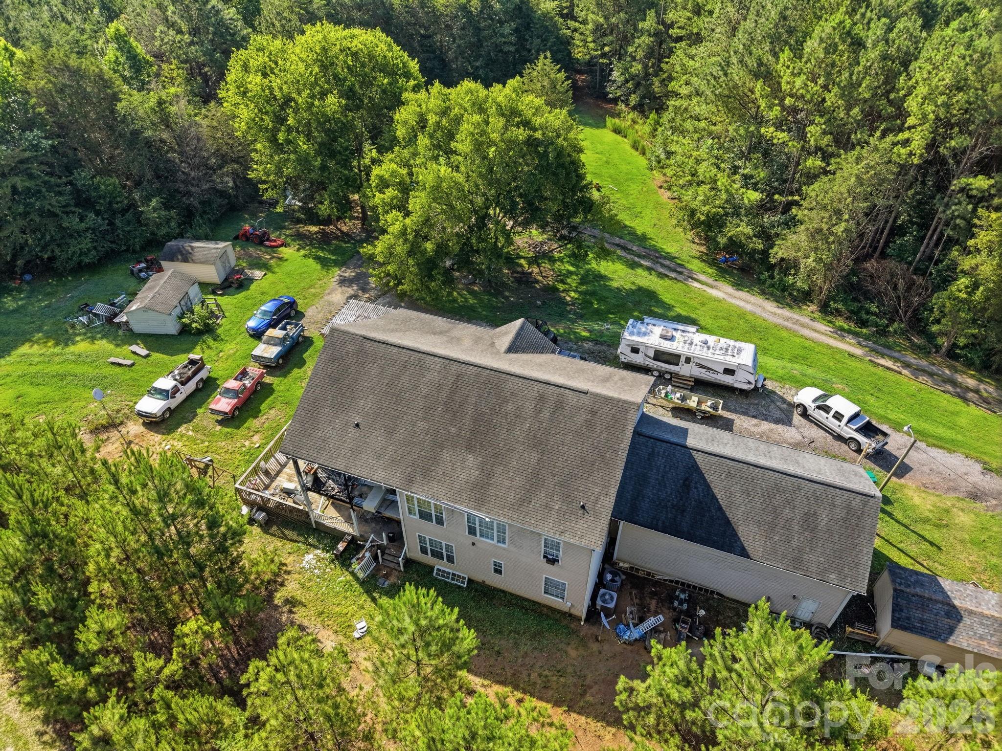 546 Hopewell Road Blacksburg, SC 29702 - Photo 4 of 34