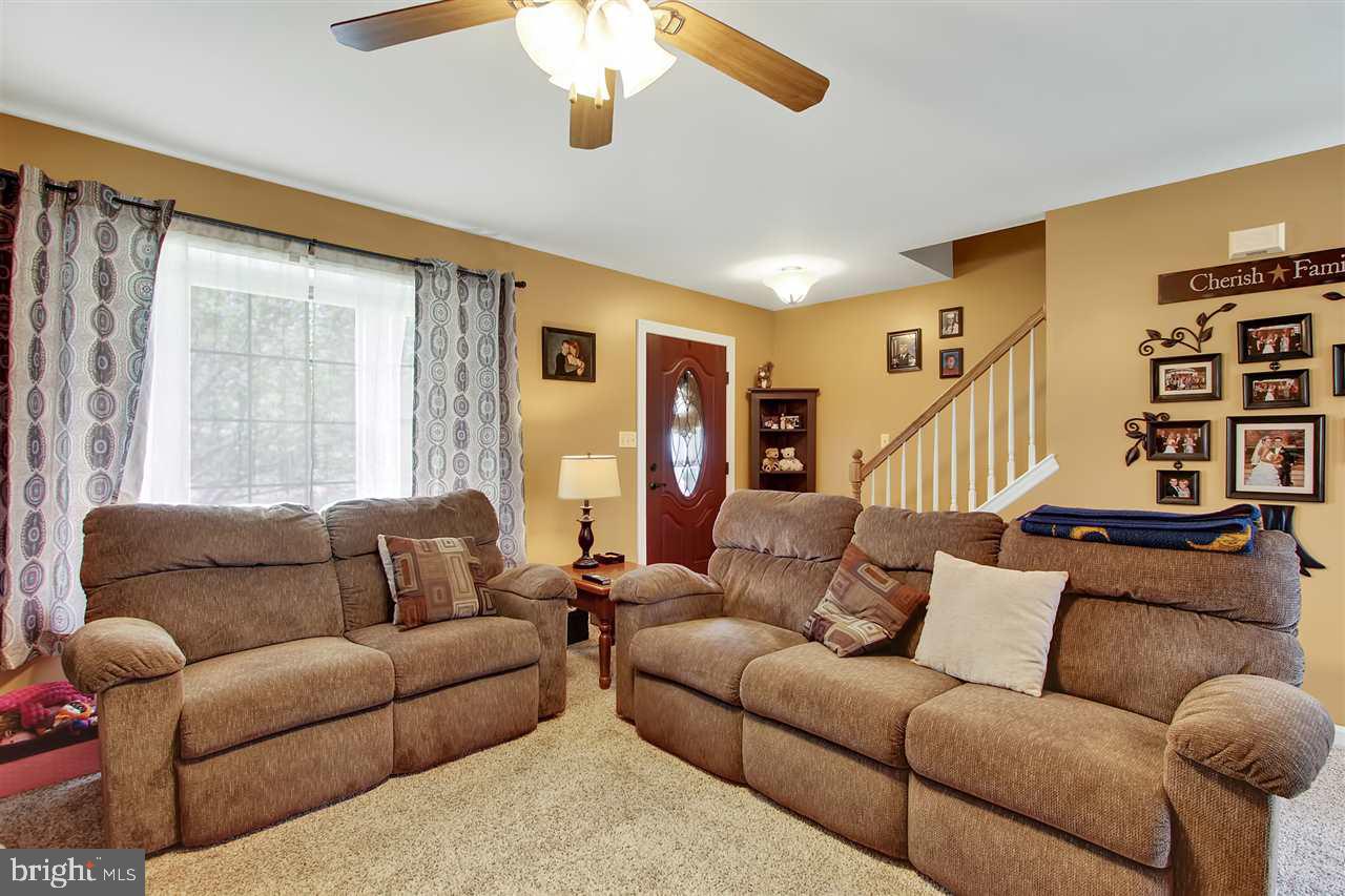 1725 Rocky Road Dover, PA 17315 - Photo 4 of 25 Gallery Image 4