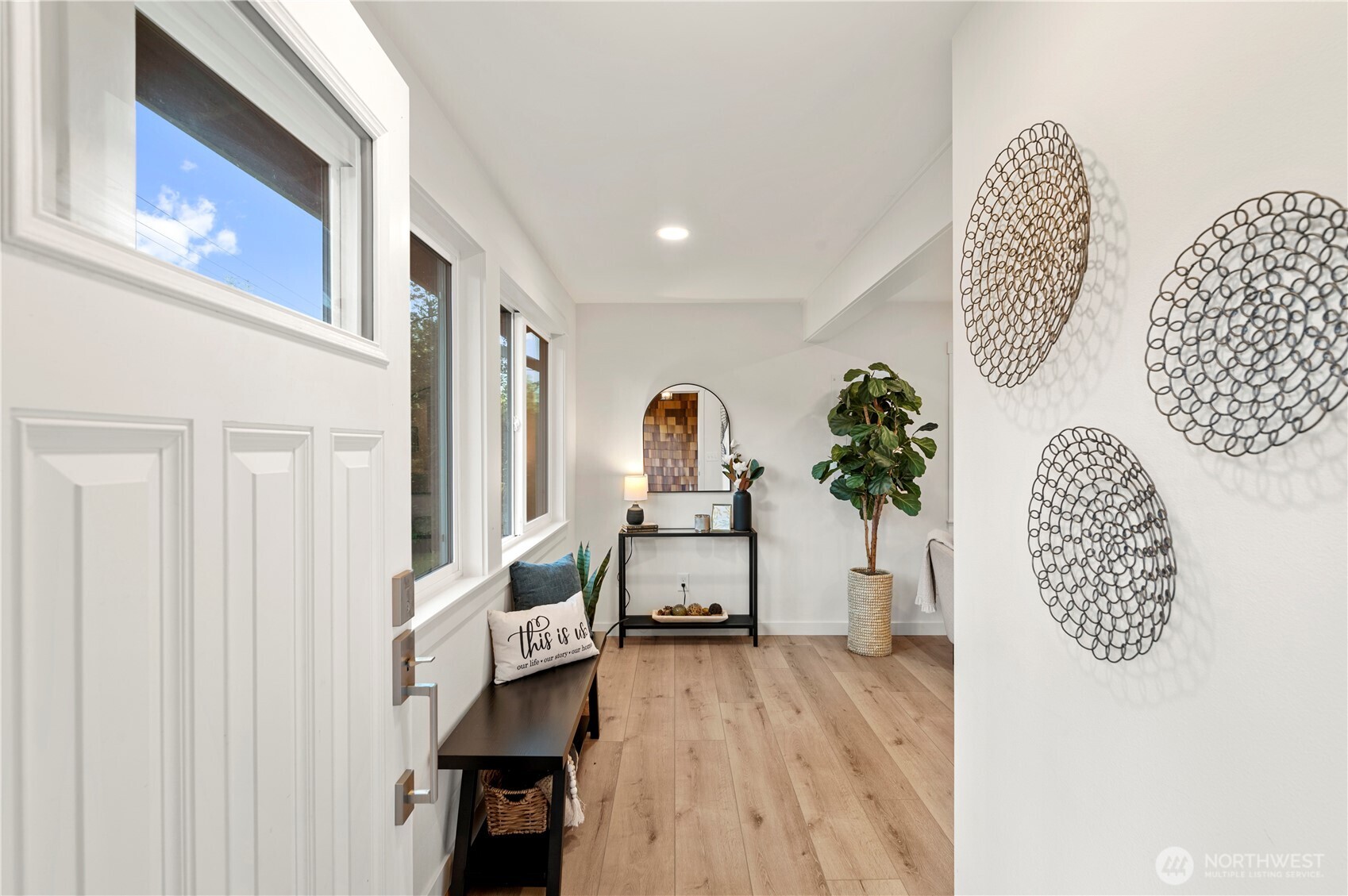 20909 Frank Waters Road Stanwood, WA 98292 - Photo 5 of 24 a living room with furniture