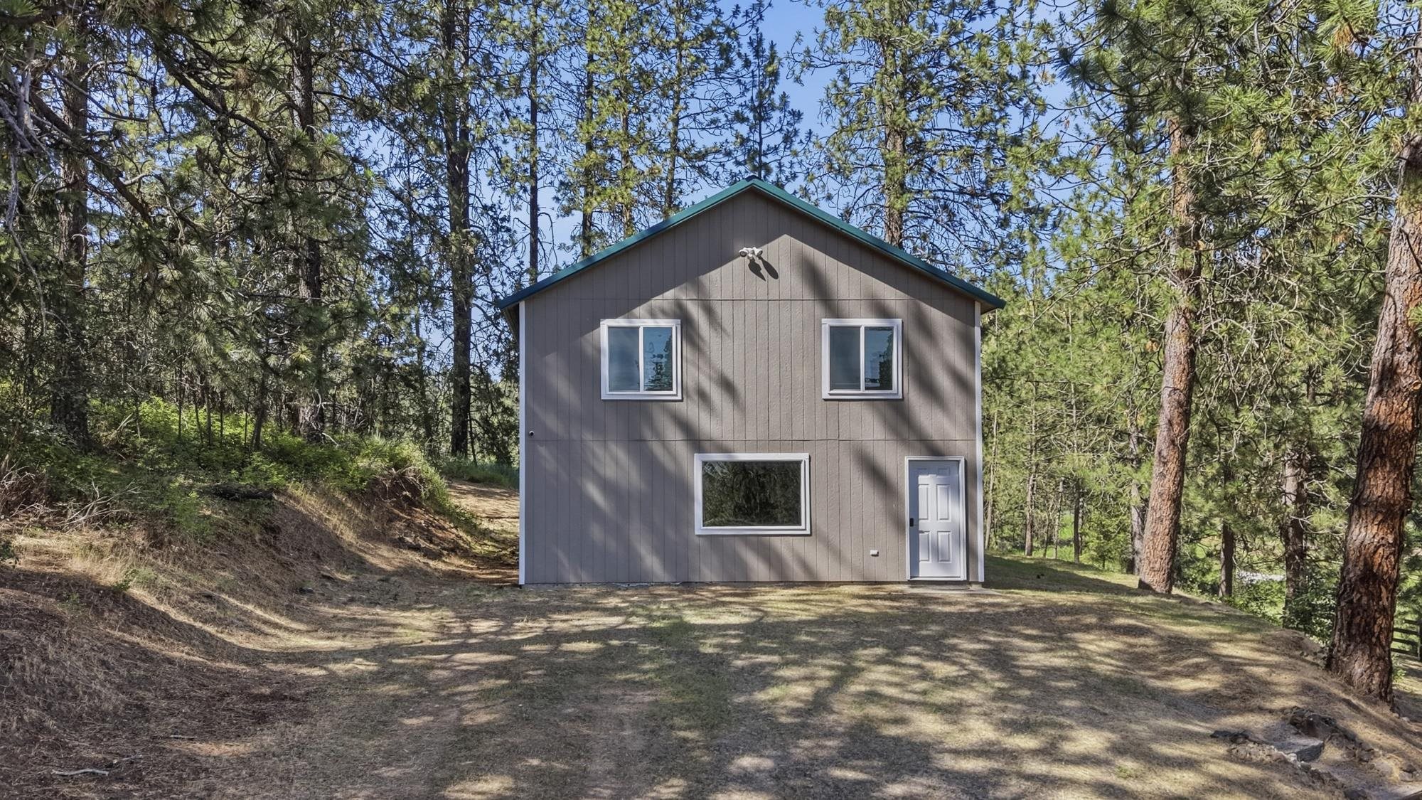 9516 East Day Road Mead, WA 99021 - Photo 40 of 50