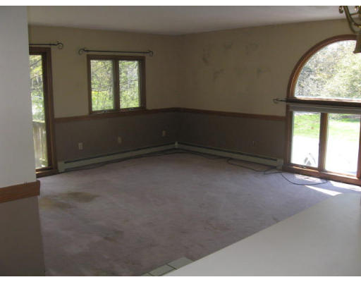 11 Brook Road Topsfield, MA 01983 - Photo 4 of 11