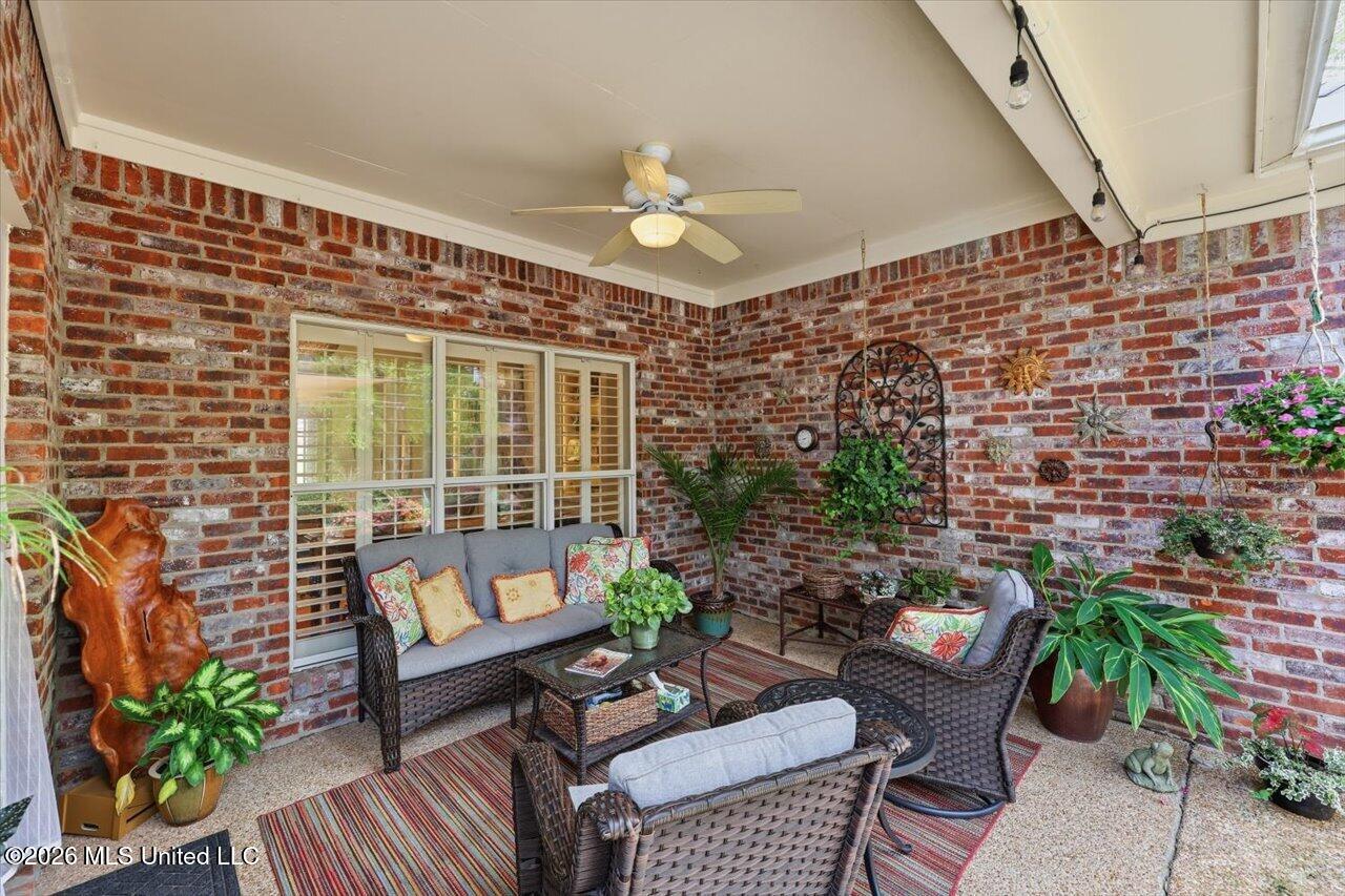 385 Pinewood Lane Ridgeland, MS 39157 - Photo 29 of 37 32-385 Pinewood Ln _ Hometoursms.com