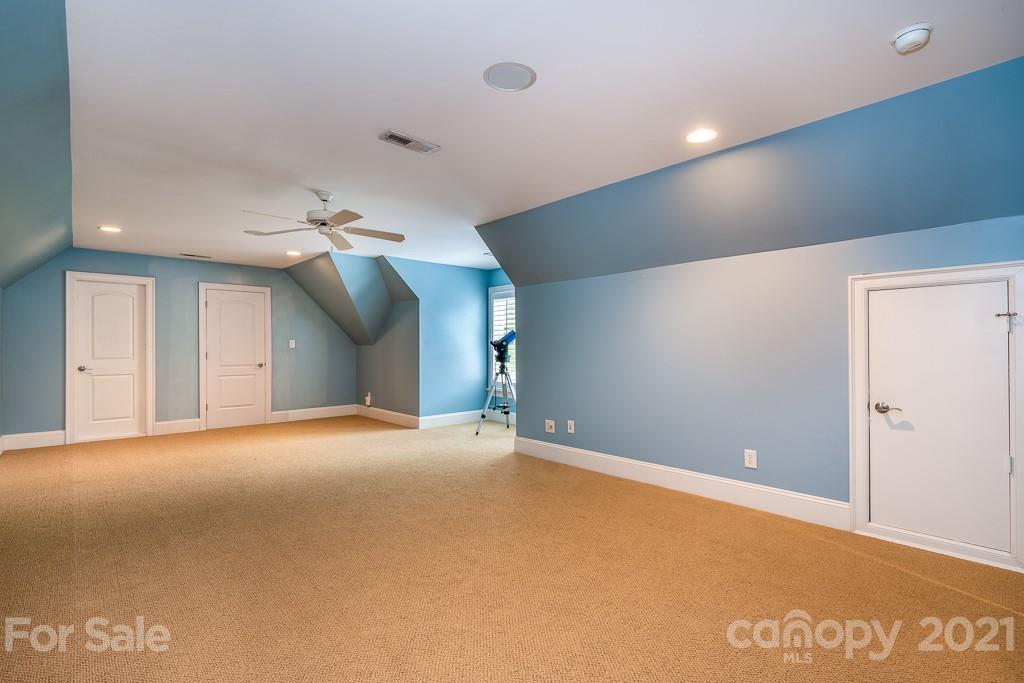 4144 Summit Ridge Lane, Unit 319 Denver, NC 28037 - Photo 21 of 48 Gallery Image 21