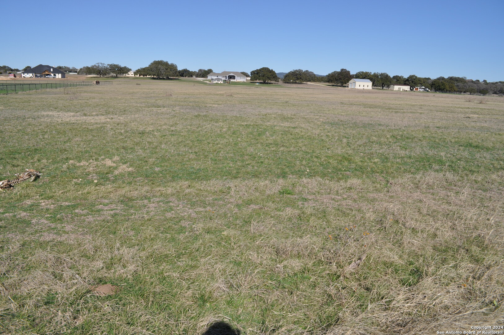 307 Hackamore Trail Bandera, TX 78003 - Photo 3 of 4