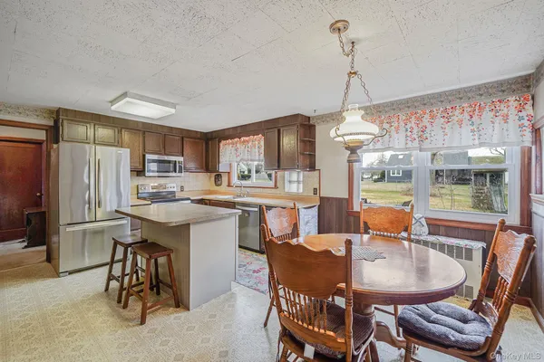 $499,999 | 64 John Street, Patchogue, NY 11772