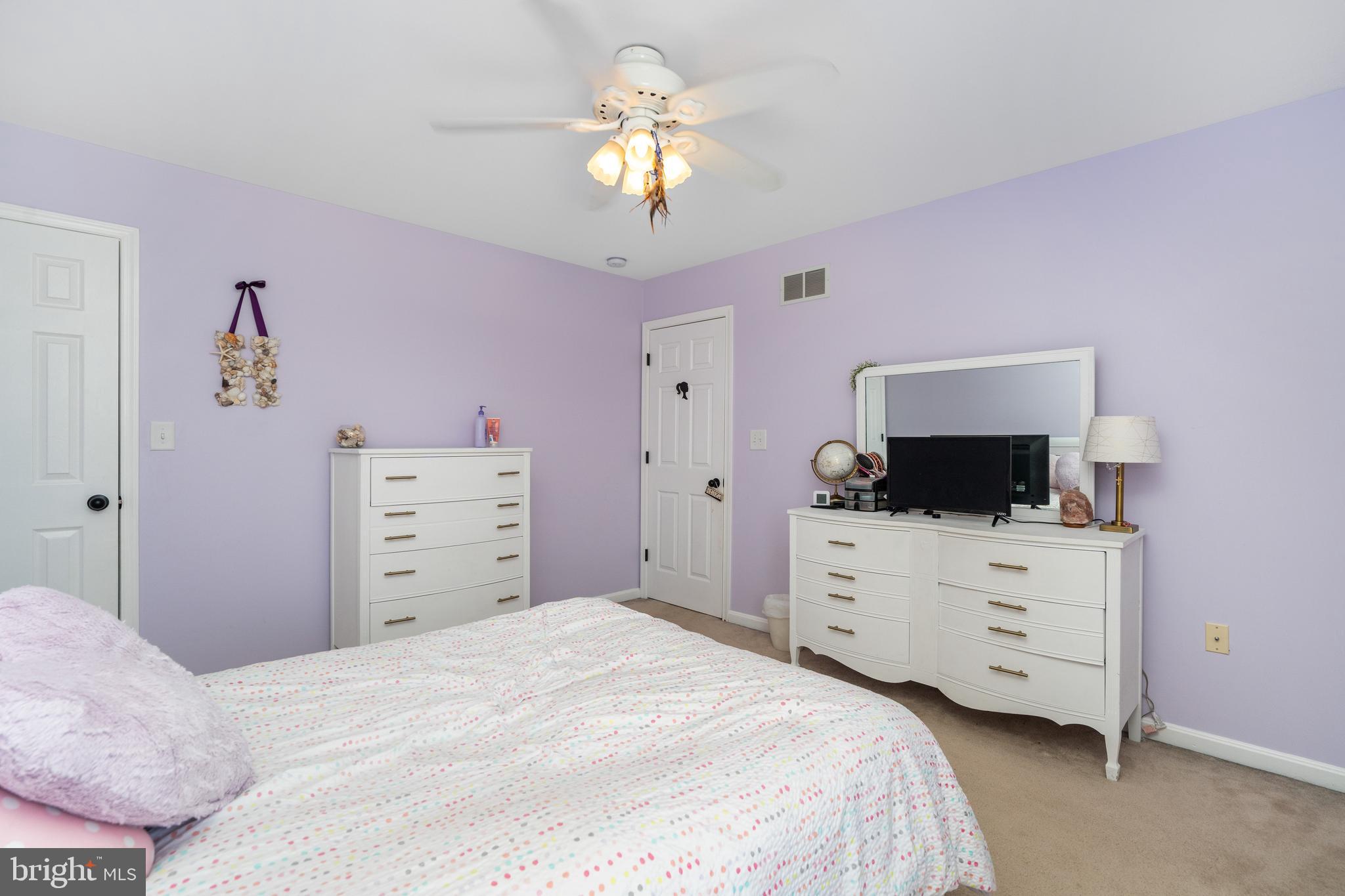 1014 Gullo Road New Windsor, MD 21776 - Photo 19 of 49 Cozy Bedroom