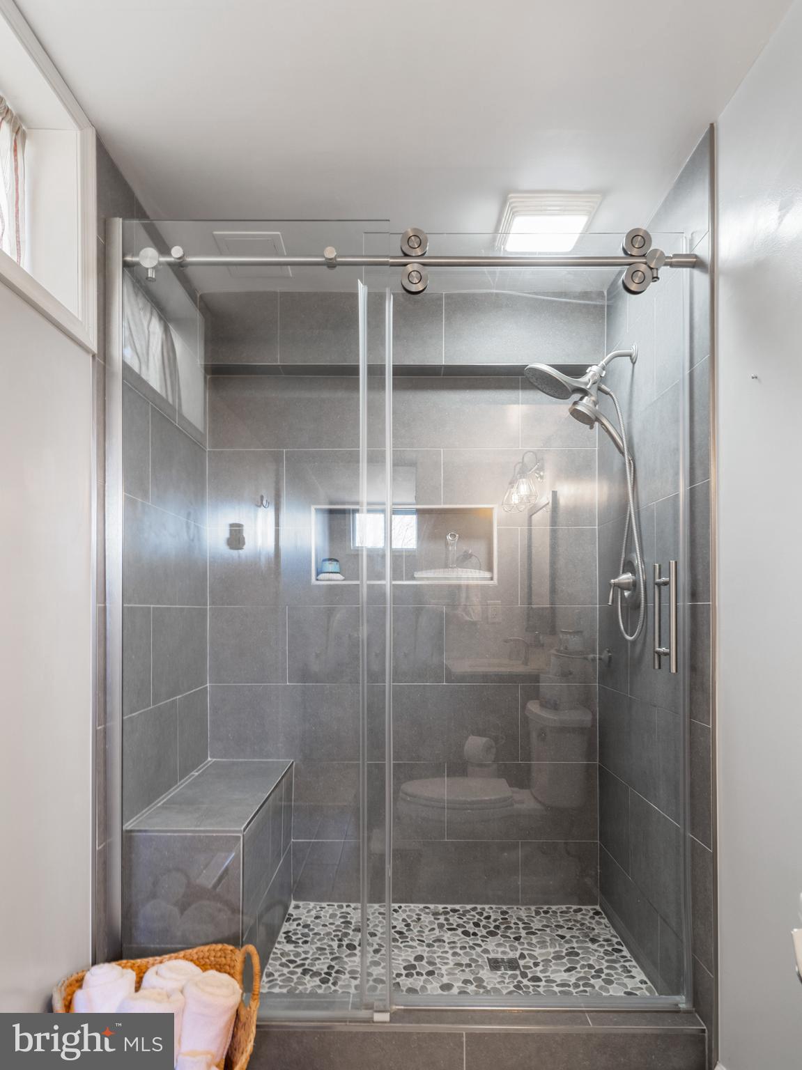 1014 Gullo Road New Windsor, MD 21776 - Photo 31 of 49 Stall Shower w/ Custom Tile