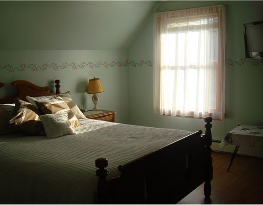 203 Main Street Cumberland, ME 04021 - Photo 16 of 18 Master Bedroom.