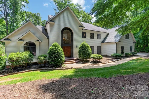 $1,350,000 | 19315 Callaway Hills Lane, Davidson, NC 28036