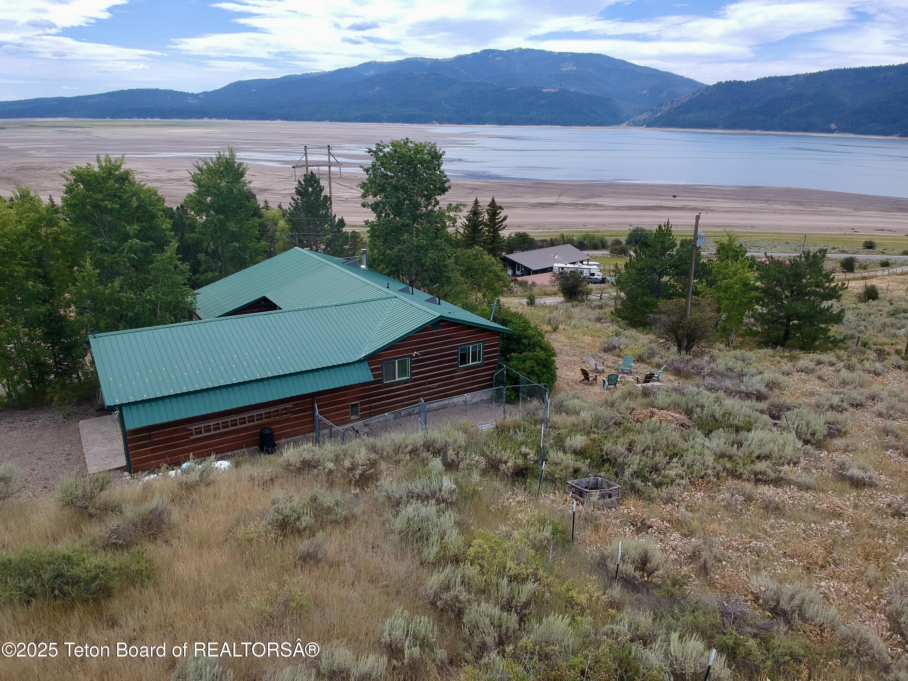 189 Choke Cherry Lane Irwin, ID 83428 - Photo 9 of 64 56972918-2713-494D-9436-5030C867D839_1_2