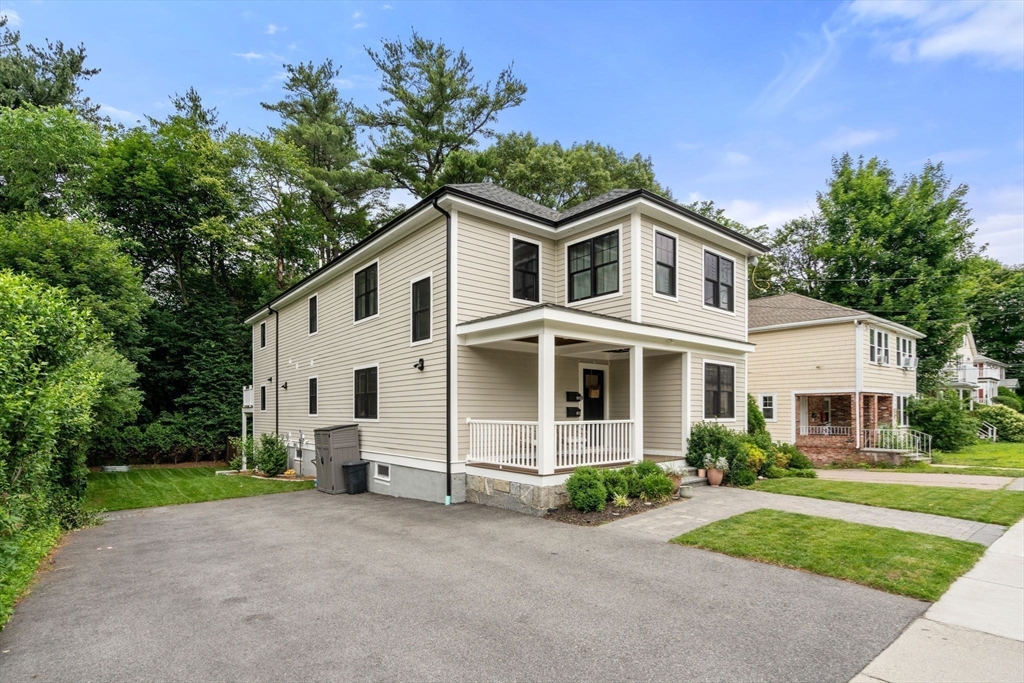 103 Warwick Road, Unit 103 Newton, MA 02465 - Photo 37 of 38