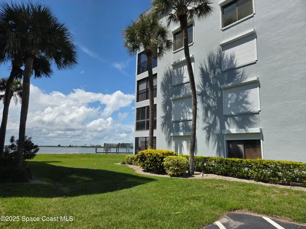$2,300 | 3799 South Banana River Boulevard, Unit 926, Cocoa Beach, FL 32931