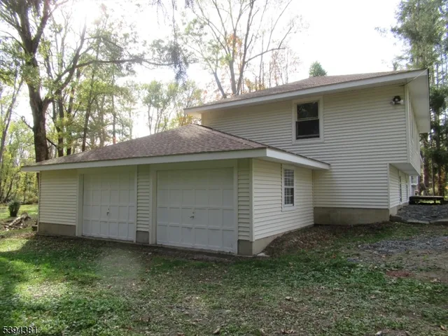 $587,000 | 192 Bryans Road, Hampton, NJ 08827