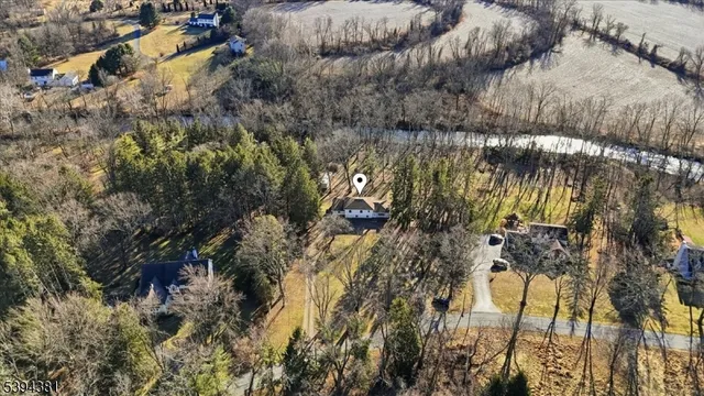 $587,000 | 192 Bryans Road, Hampton, NJ 08827