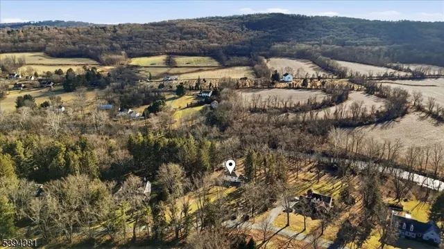 $587,000 | 192 Bryans Road, Hampton, NJ 08827