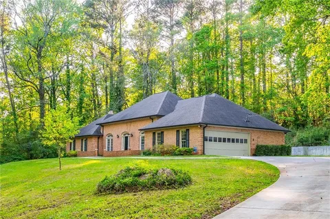 $600,000 | 1664 Lilburn-Stone Mountain Road, Stone Mountain, GA 30087