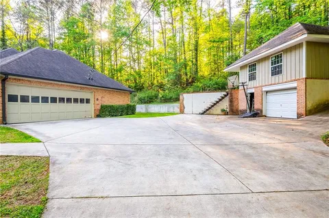 $600,000 | 1664 Lilburn-Stone Mountain Road, Stone Mountain, GA 30087