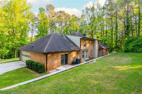 $600,000 | 1664 Lilburn-Stone Mountain Road, Stone Mountain, GA 30087