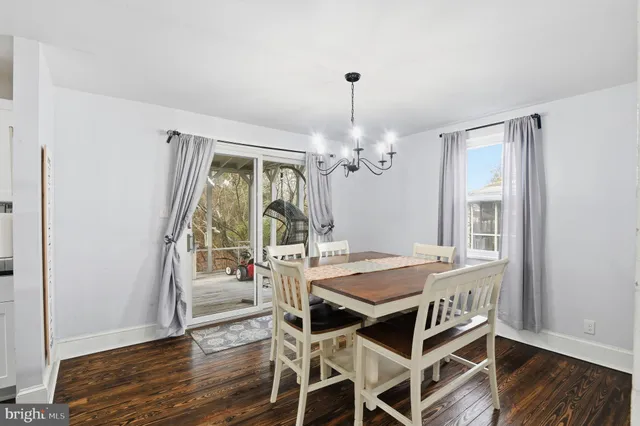 $350,000 | 643 Blue Bell Road, Williamstown, NJ 08094