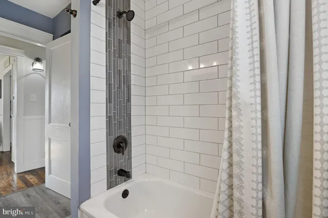 $350,000 | 643 Blue Bell Road, Williamstown, NJ 08094