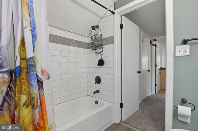 $350,000 | 643 Blue Bell Road, Williamstown, NJ 08094