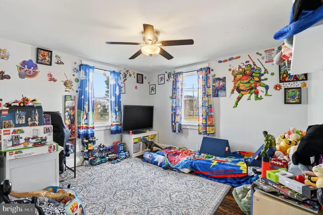 $350,000 | 643 Blue Bell Road, Williamstown, NJ 08094