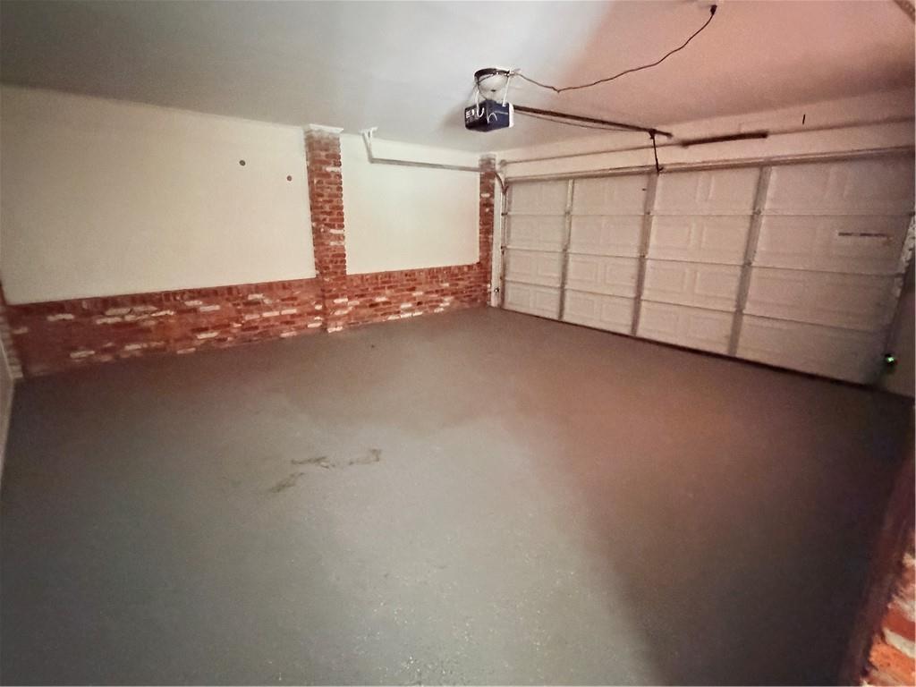 3460 Boring Road Decatur, GA 30034 - Photo 13 of 16 a view of a garage