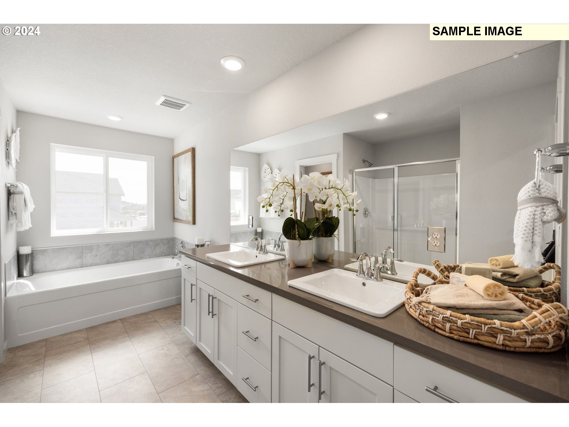 8930 Southwest Choke Cherry Tualatin, OR 97062 - Photo 14 of 26 Owner's Suite Bathroom