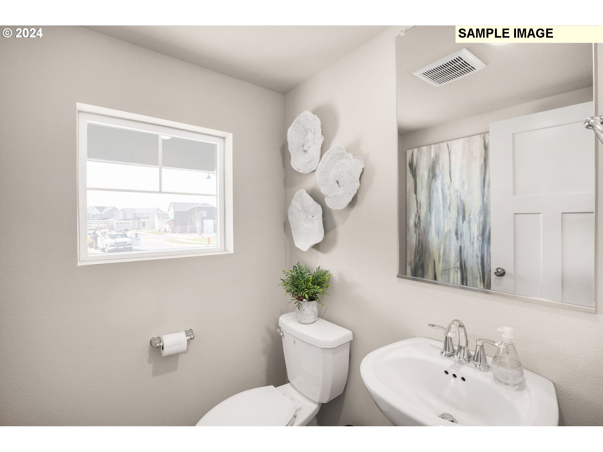 8930 Southwest Choke Cherry Tualatin, OR 97062 - Photo 24 of 26 Bathroom