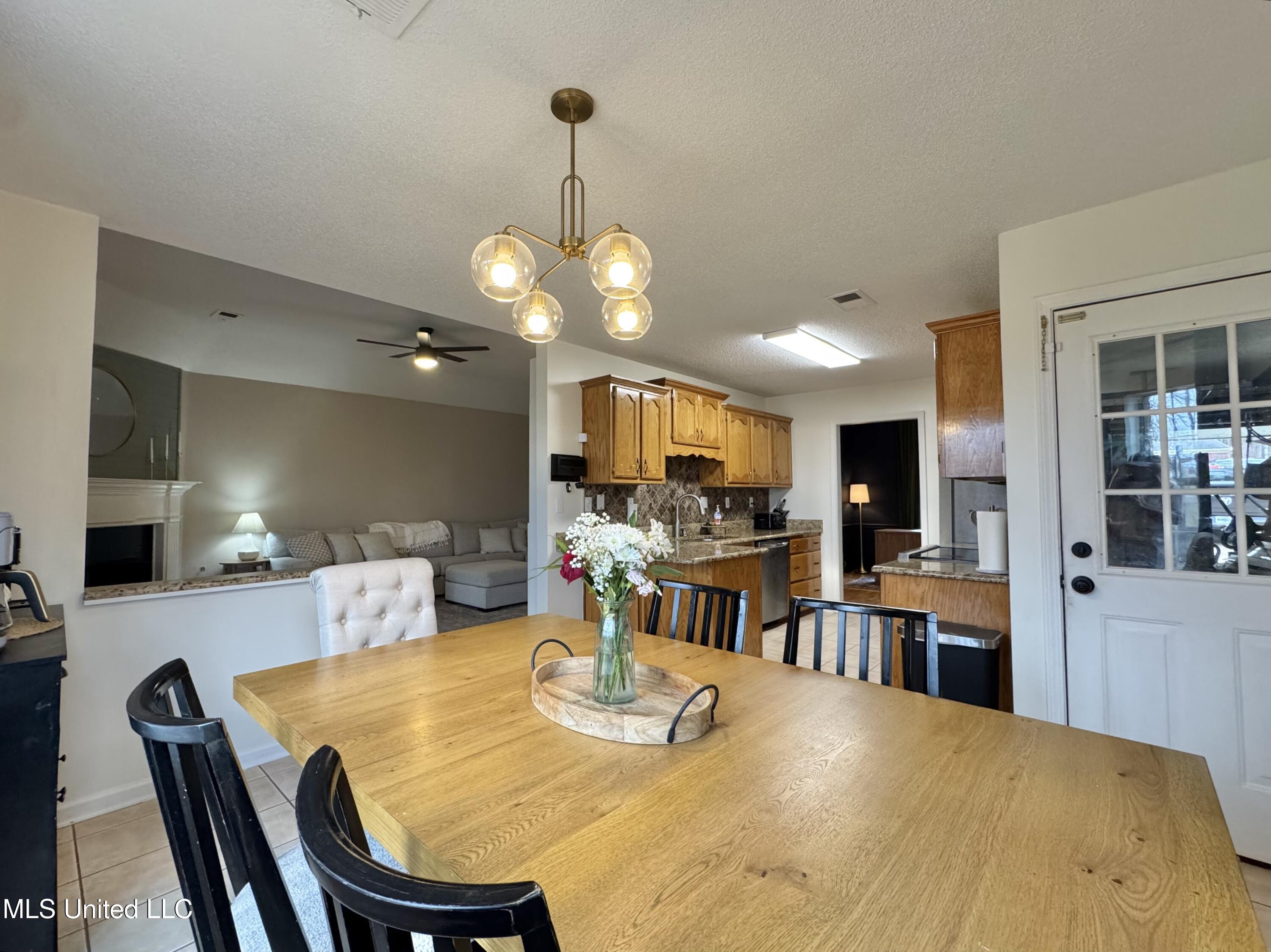 5608 Marlin Place Olive Branch, MS 38654 - Photo 14 of 48 IMG_5353