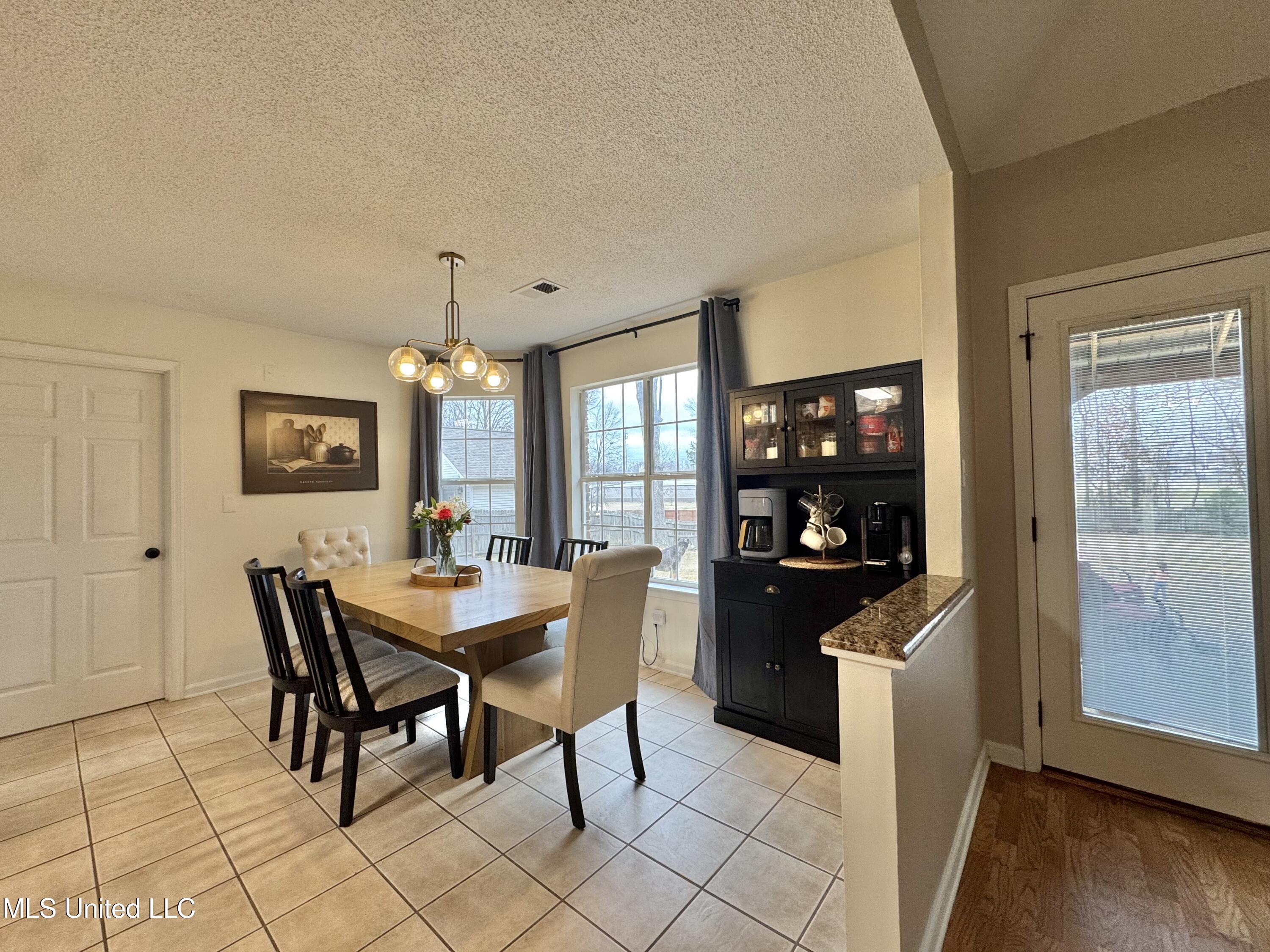 5608 Marlin Place Olive Branch, MS 38654 - Photo 15 of 48 IMG_5351
