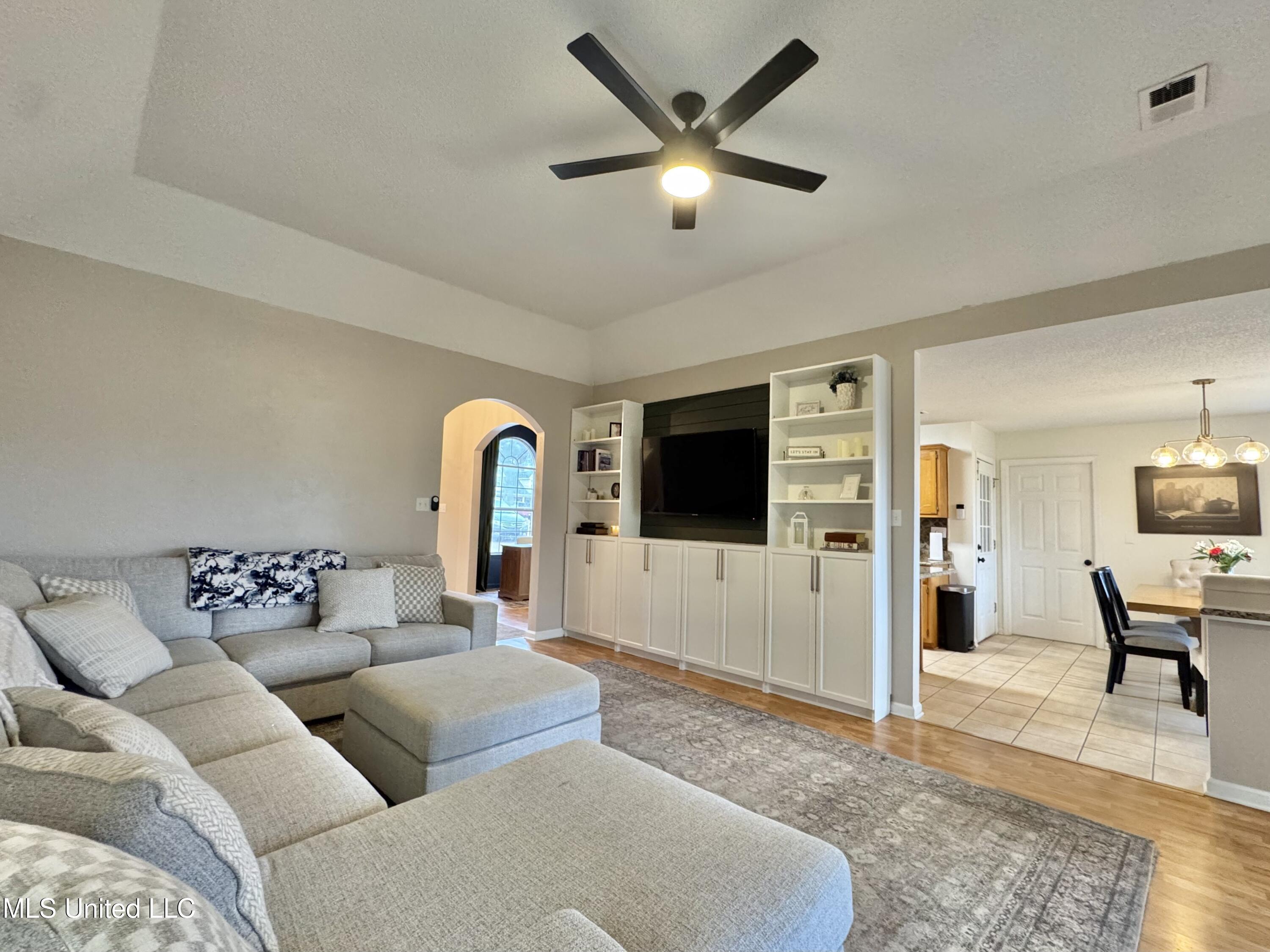 5608 Marlin Place Olive Branch, MS 38654 - Photo 17 of 48 IMG_5358