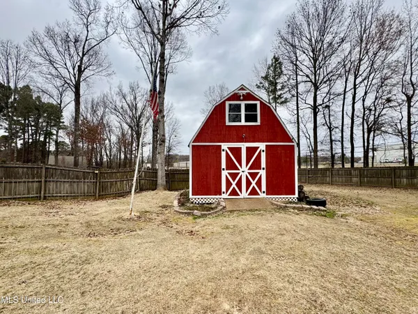 $379,900 | 5608 Marlin Place, Olive Branch, MS 38654