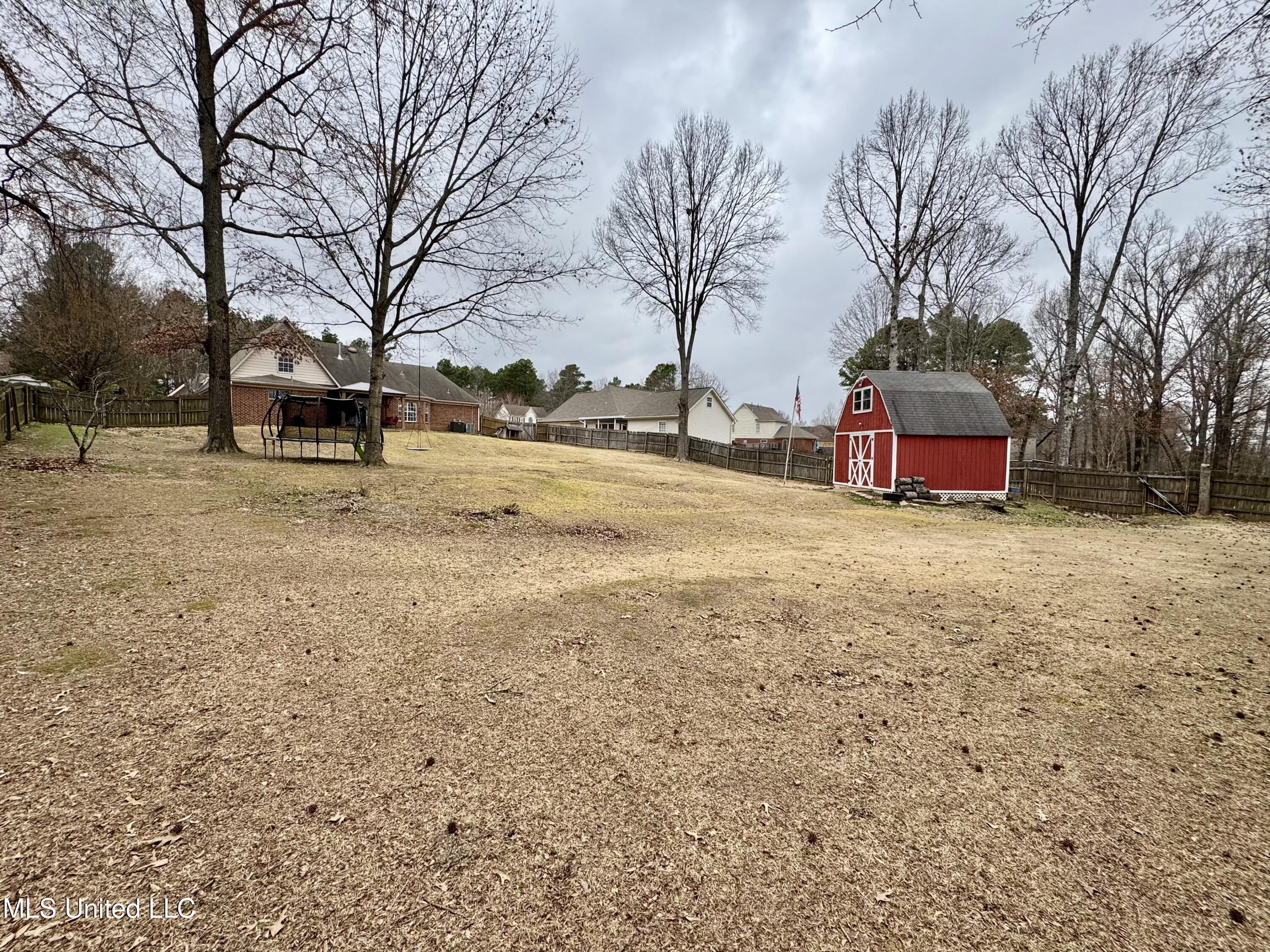 5608 Marlin Place Olive Branch, MS 38654 - Photo 40 of 48 IMG_5405
