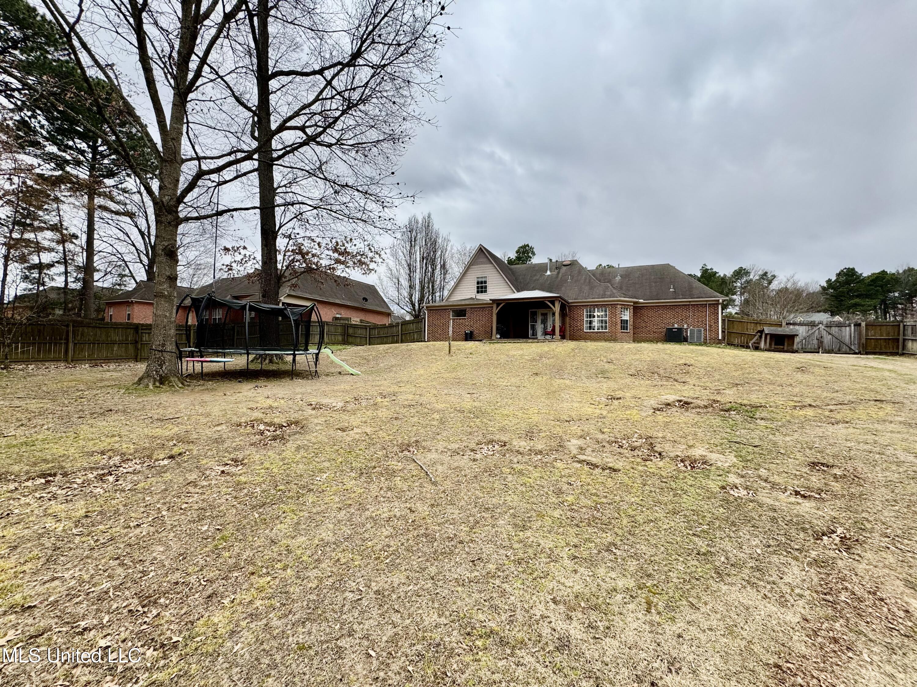 5608 Marlin Place Olive Branch, MS 38654 - Photo 41 of 48 IMG_5404