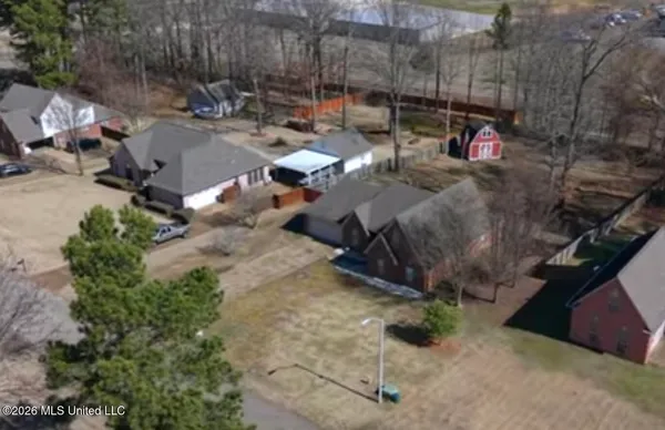 $379,900 | 5608 Marlin Place, Olive Branch, MS 38654