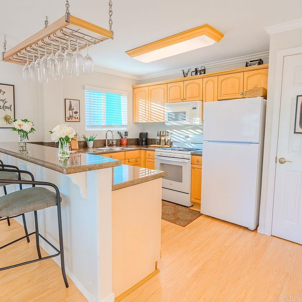 940 Calla Avenue, Unit 15 Imperial Beach, CA 91932 - Photo 12 of 24 Kitchen, Virtually Staged.
