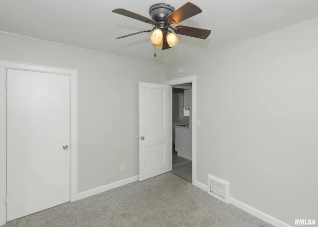 $85,000 | 955 24th Avenue, Rock Island, IL 61201