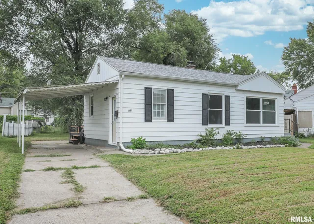 $85,000 | 955 24th Avenue, Rock Island, IL 61201