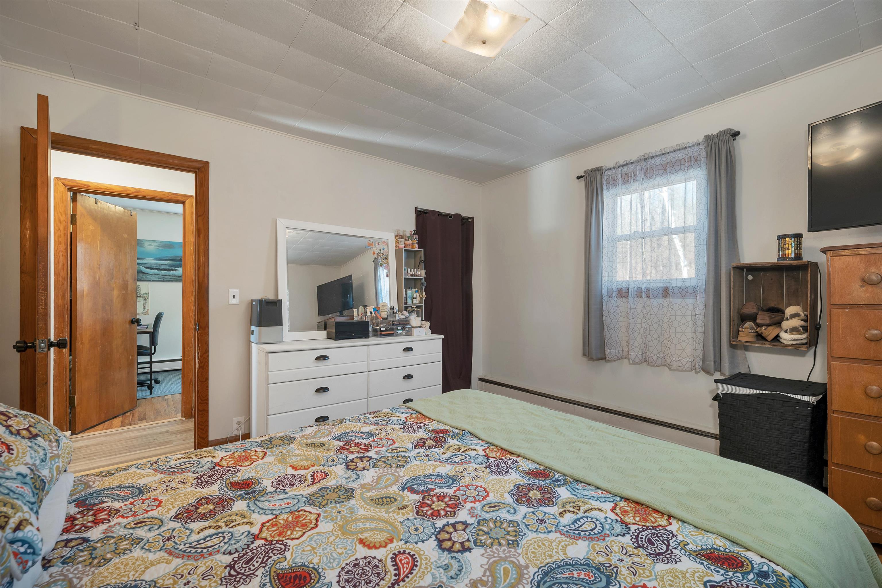 277 Sweden Street Berlin, NH 03570 - Photo 18 of 39