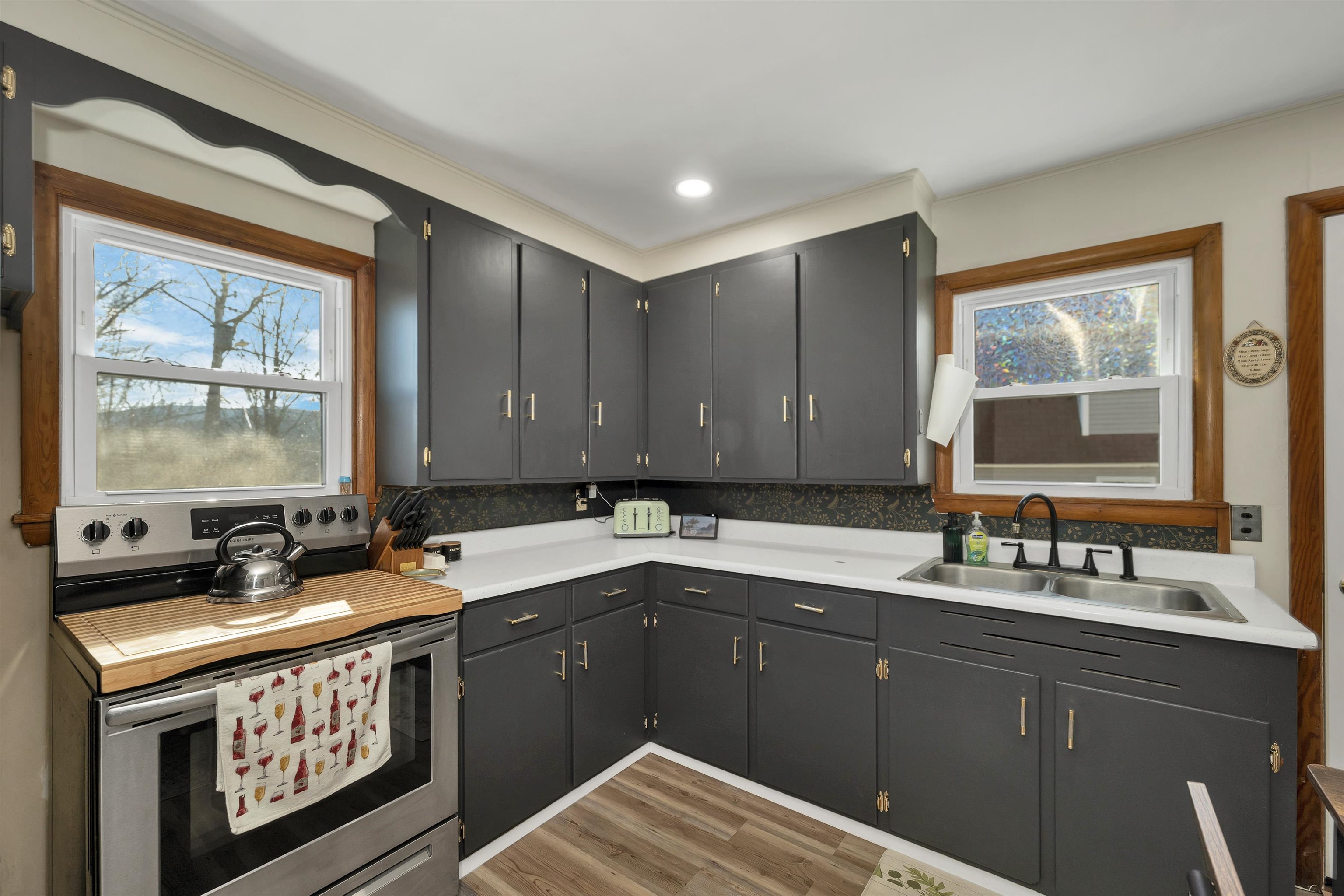 277 Sweden Street Berlin, NH 03570 - Photo 10 of 39