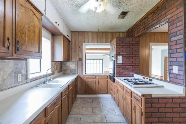 $155,500 | 1609 Chestnut Street, Abilene, TX 79602