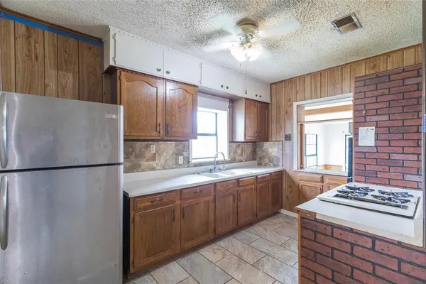 $155,500 | 1609 Chestnut Street, Abilene, TX 79602